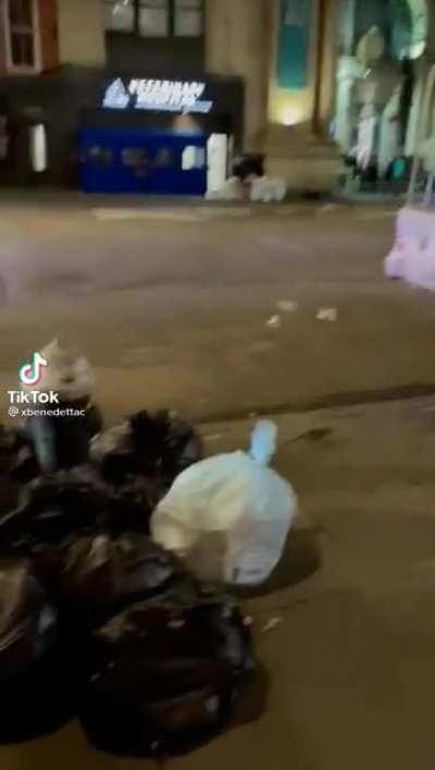 LIVE: Street view of Wall Street hedge fund managers leaving the office