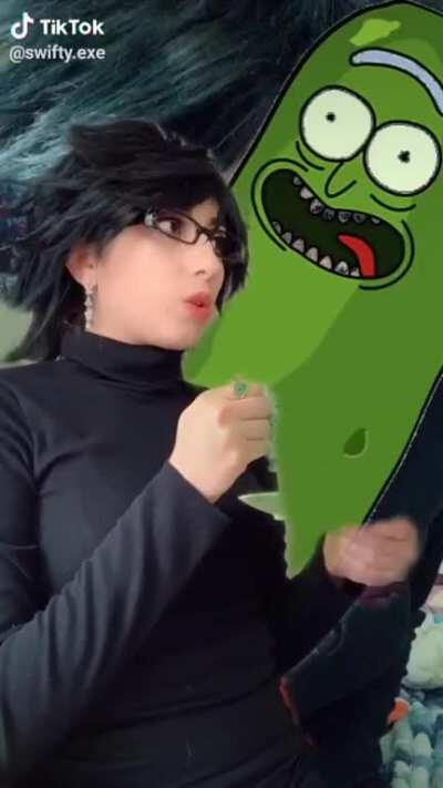 Bayo updates Jeanne on the latest pop culture trends