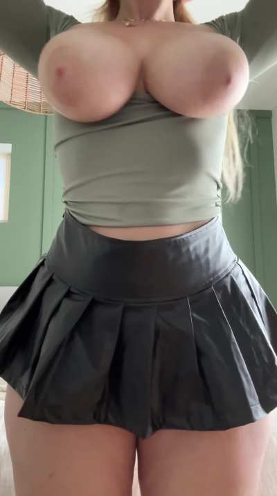 Wish you'd grab my huge melons