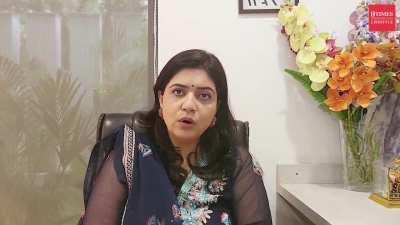 Wife wants threesome 