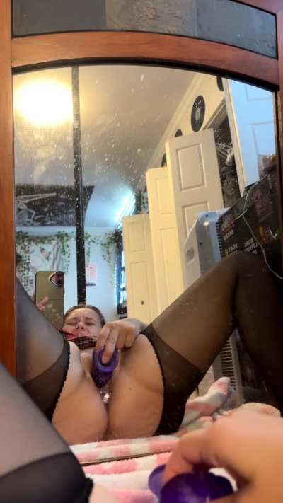 MILF pussy takes cock like it’s a full-time job 💖🍆