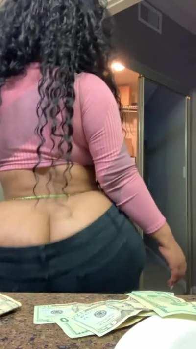 Homemade curvy Liberian dancing