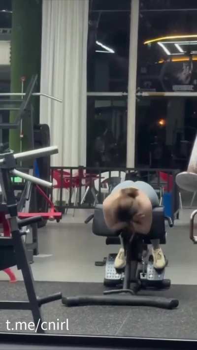 健身房，美好的场景