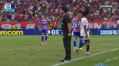 São esses momentos que me fazem acreditar que o Diniz e o Vasco foram feitos um pro outro