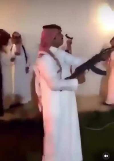 How to fire a machine gun during a celebration