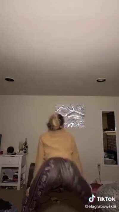 I'd like to introduce Ela Grabasski