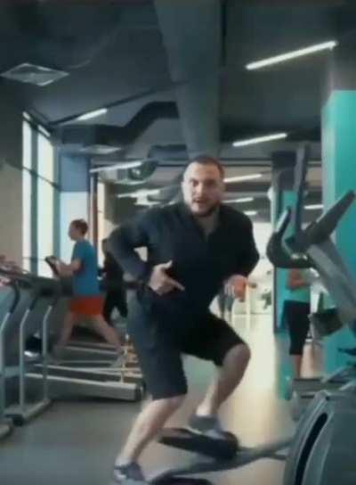 When your friend goes to the gym for the first time