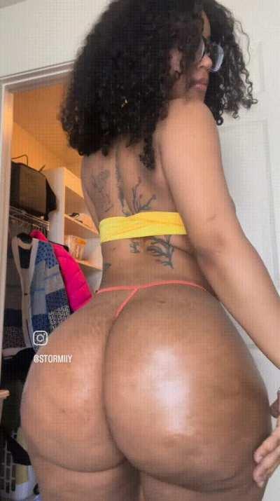 ass boom🤑🤑🤑🤑