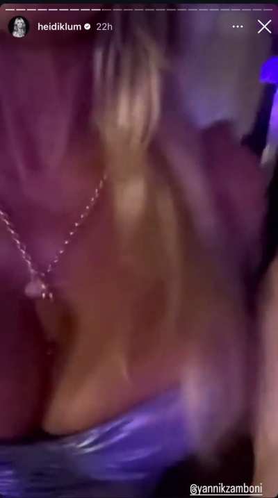 Shaking them |IG| 31st August