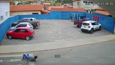 WCGW Crossing the street