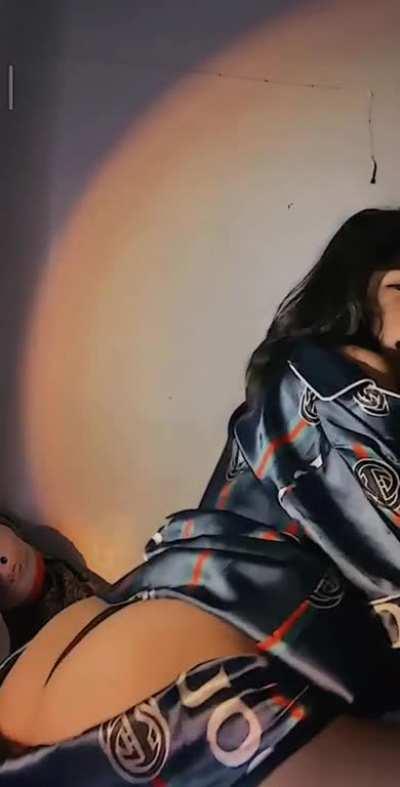 Bounce that ass 🥵