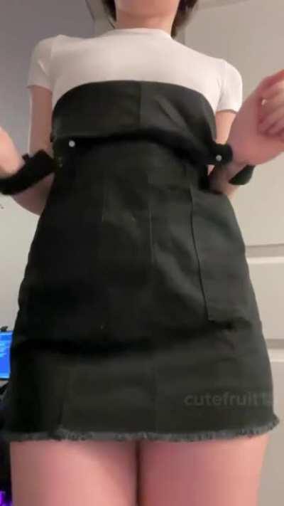 i hope you are someone that's into brunettes with small perky tits...you could probably fit my entire titty in your mouth haha xx