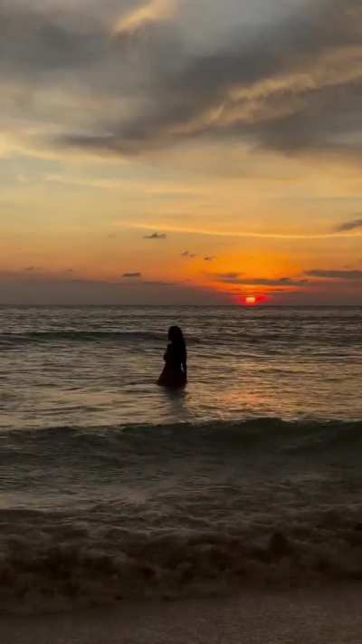 Beach | Instagram October 25