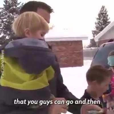 Single father of 7 left speechless during secret Santa surprise