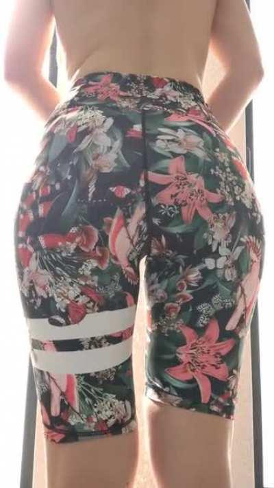 Running a hal[F] marathon burns 1450 callories or 337 M&Ms...not that I looked that up.