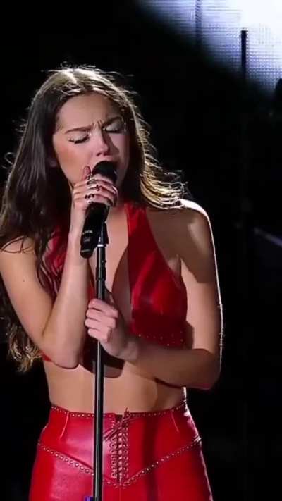 Ironically she’s drying me out like a gd vampire.