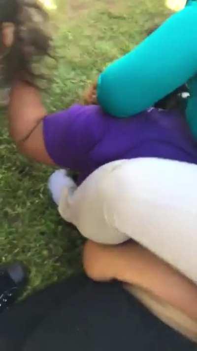 Big girls throw hands