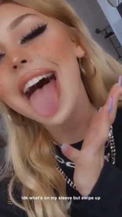 The strings of spit are so hot