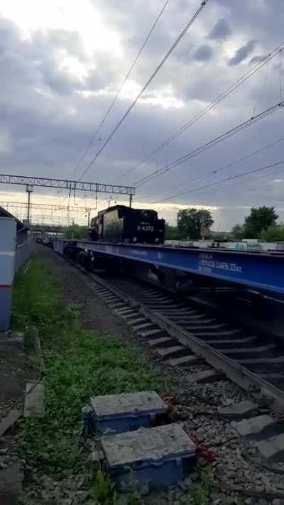 Soviet L class locomotive spotted in Yekaterinburg, Russia