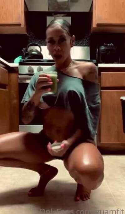 Making Something In The Kitchen 🤩🍑🤤😻😍❤️