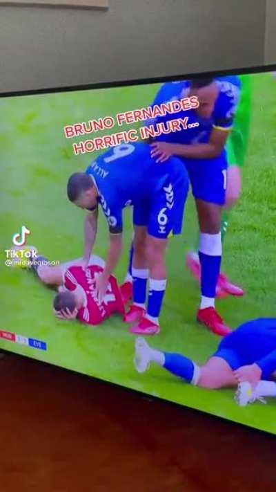 Cannot believe United didn’t get a pen for this “horrific” challenge.