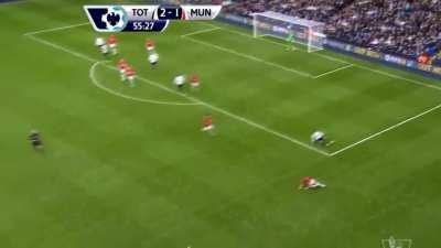 Vidic sends player flying, Common Vidic W.