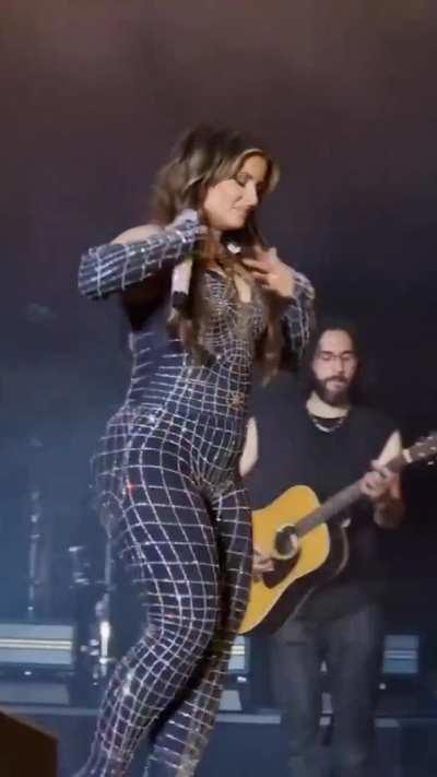 Nelly Furtado performing at Gurentefestival 20/7/2024 (New Clips)