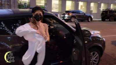 Husband didn't care who saw my tits when he had me change into my new top right there on the street. [F]