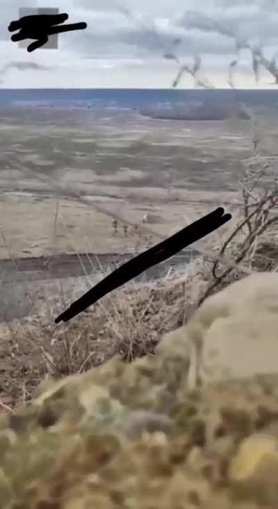 Ukrainian soldiers waving a white flag shot in the back by their own