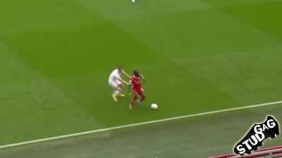 Mane returning the favor in style!