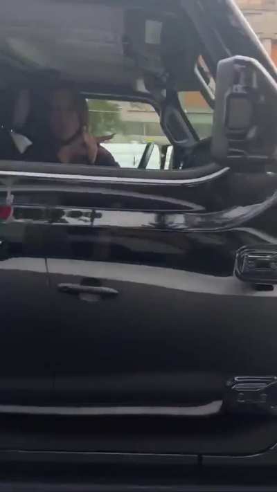 Jewish Woman Tells A Palestinian Woman She Should Be Raped In Front Of Her Kids For Having A Palestine Flag!