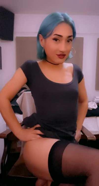 POV you're telling me a really interesting story and im listening very intently 😛