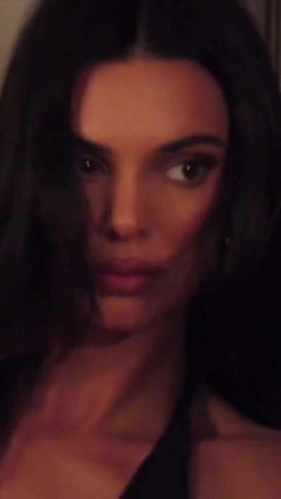 Kendall | hot close up | IG Story | January 2024