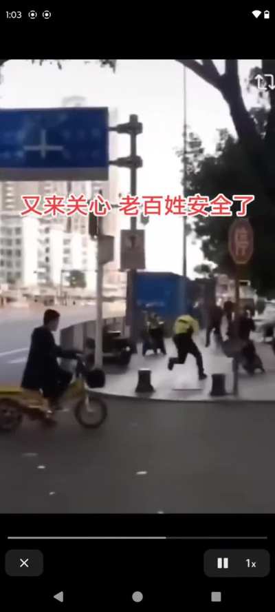 交警抓电动车，为市民出行安全操碎了心