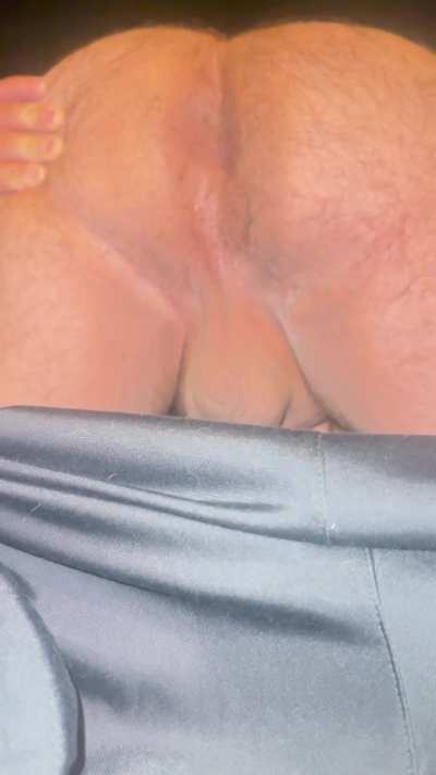 Happy FartsGiving everyone!! Hope you enjoy this one even though you can’t scratch and sniff through your screen.