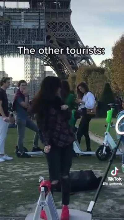 Blending in vs Standing out