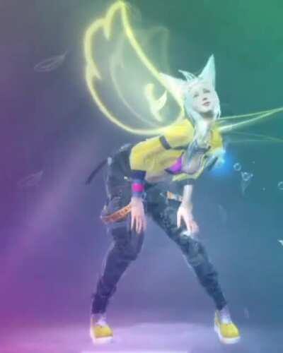 Don't know why but kapellas emote is the best.