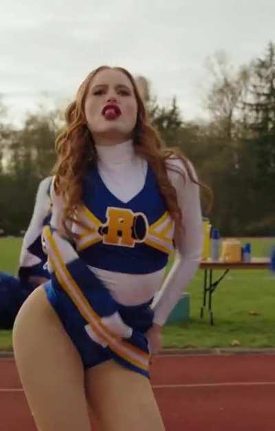 I'd do anything to fuck Madelaine Petsch