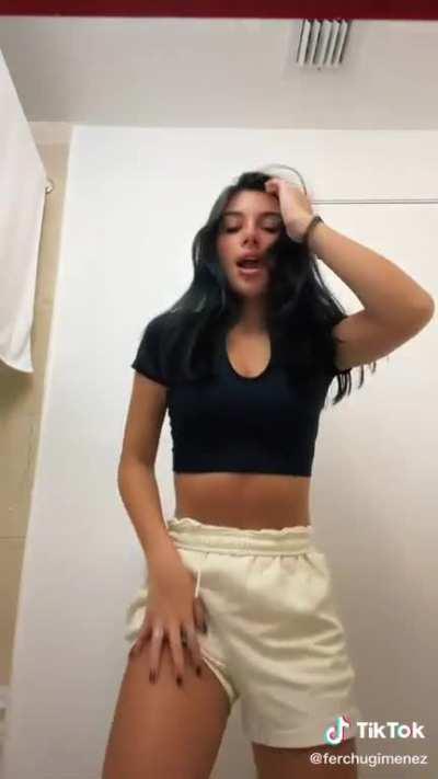 I love this girl 🤍