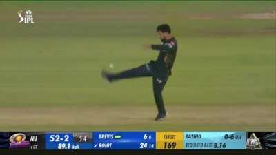 Ustad Rashid Khan playing tabla with the ball. 