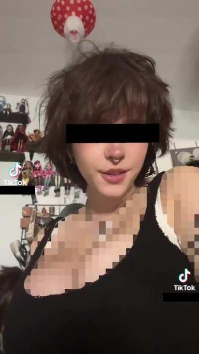 Day 12: Even her armpits are too much now 