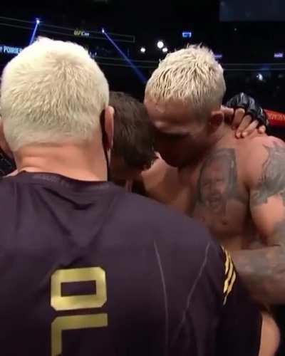 Charles Oliveira to Dustin after the fight (with english subs)