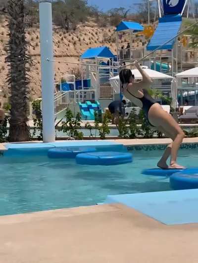 Khloe Kardashian Pt. 4264