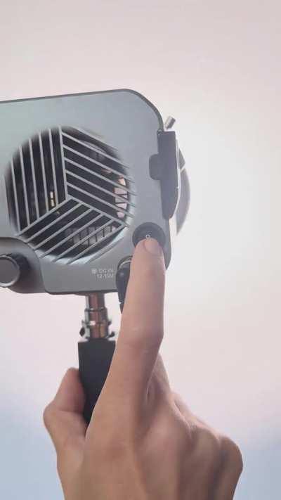 I’ve been obsessed with LUNCH and it made me think of a visual for the music video! LMK what you think!