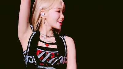 chaewon - le sserafim - 2024 weverse con fest edit - no celestial + unforgiven - 240615 