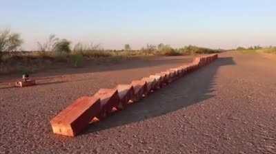 Эффект двойного домино