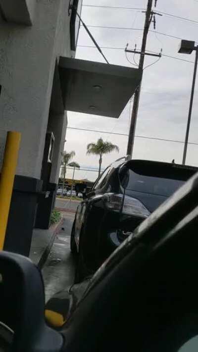 Racist karen at Taco Bell ( Feb. 1 2021)