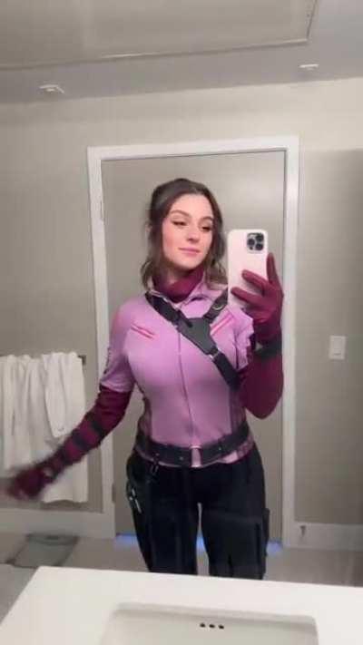 Kate Bishop and Yelena.