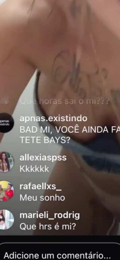 Vazou: vídeo da Mc Mirella mostrando a pirikita em live no insta
