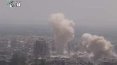 Syrian Army shelling saturates a substantial swath of Jobar, Damascus - 3/9/14